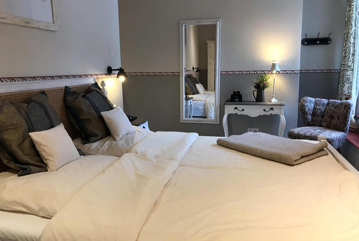 Landhotel Untere Muehle Strassberg 외부 사진