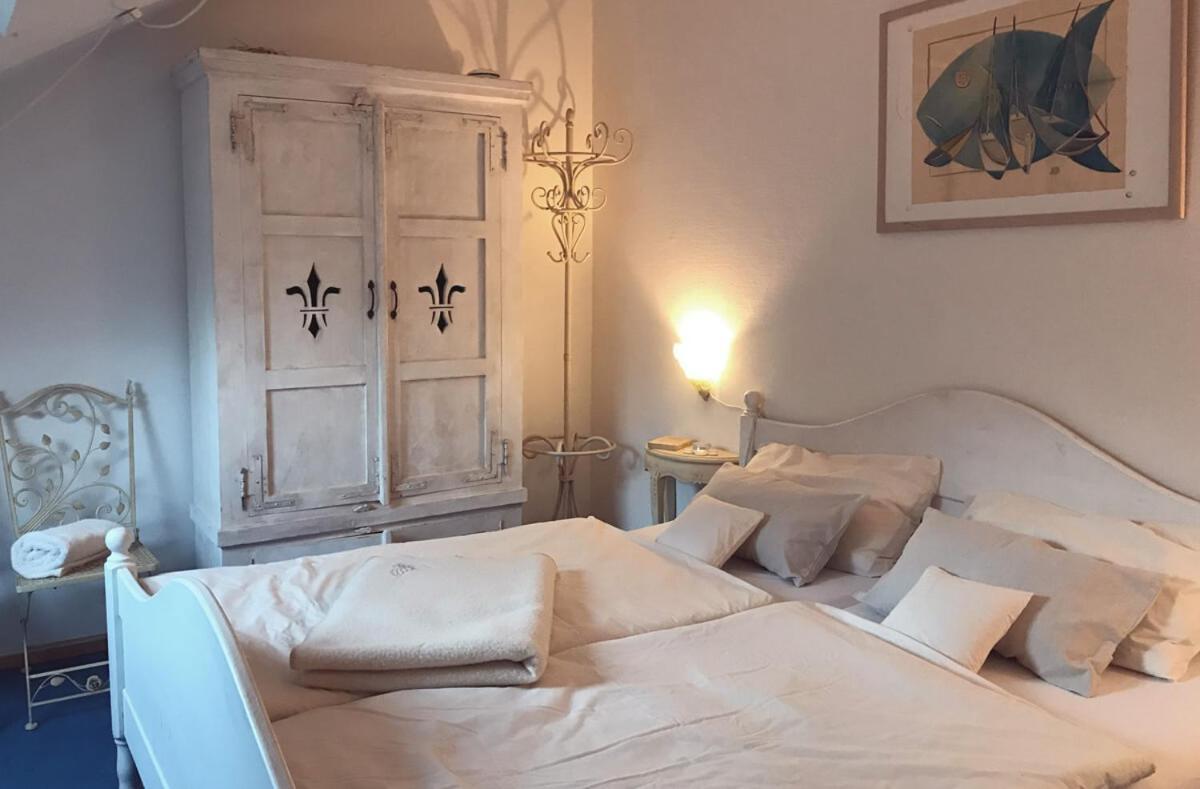 Landhotel Untere Muehle Strassberg 외부 사진